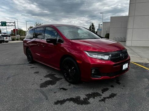 Used 2025 Honda Odyssey Sport-L image 1