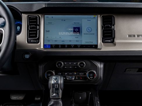 Used 2026 Ford Bronco Outer Banks image 23