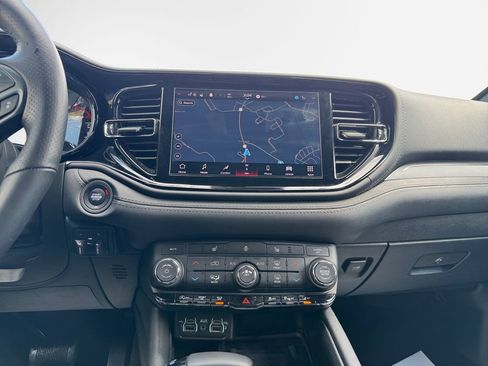 Used 2022 Dodge Durango GT AWD/4WD image 22