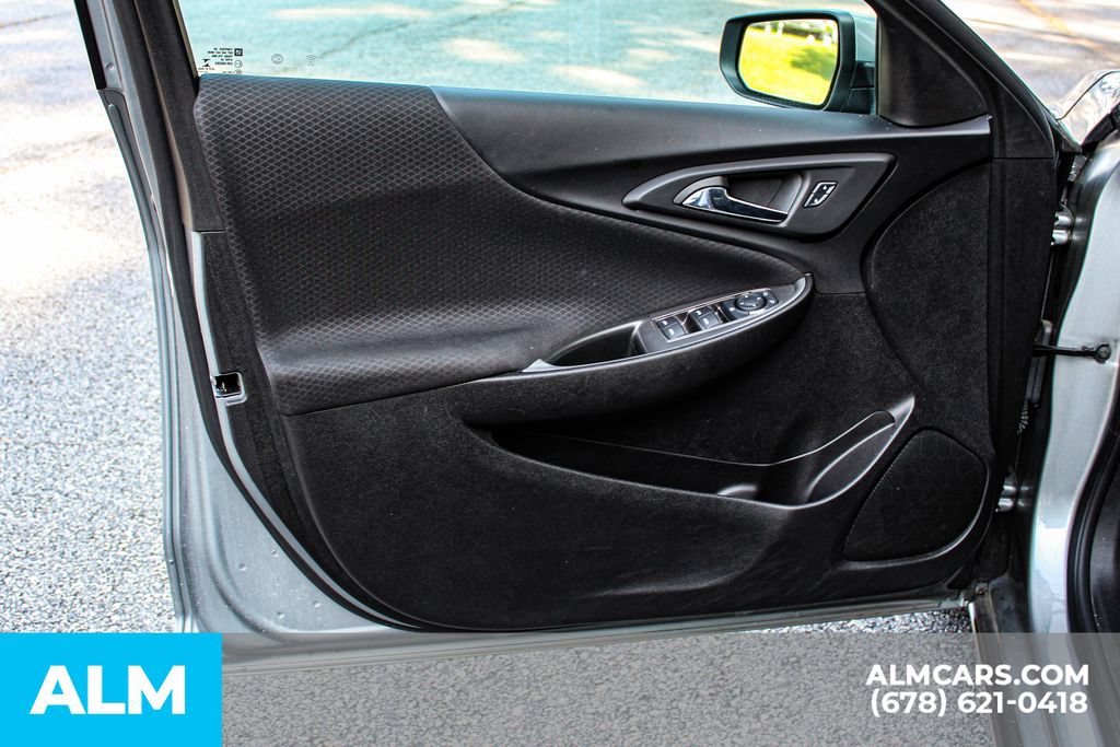 Used 2025 Chevrolet Malibu LT FWD image 36
