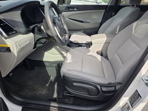 Used 2017 Hyundai Tucson SE FWD image 8
