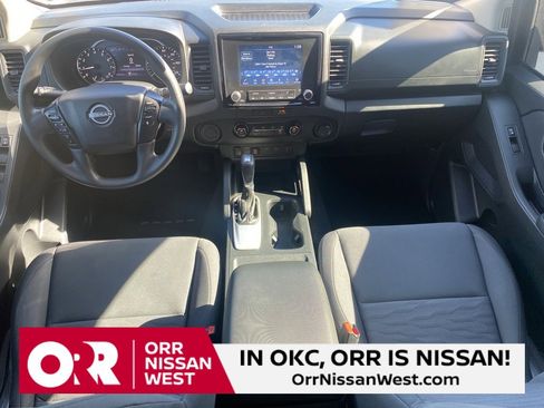 Used 2022 Nissan Frontier S w/ Technology Package image 18