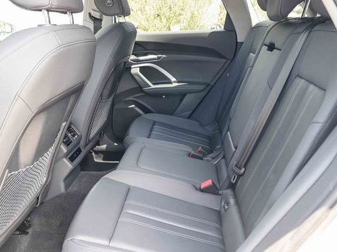 Certified 2025 Audi Q5 Premium w/ Convenience Package AWD/4WD image 19