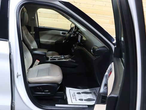 Used 2020 Ford Explorer Limited AWD/4WD image 75