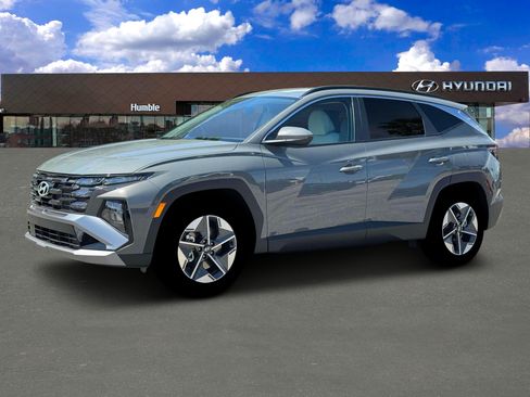 Used 2026 Hyundai Tucson SEL FWD image 2