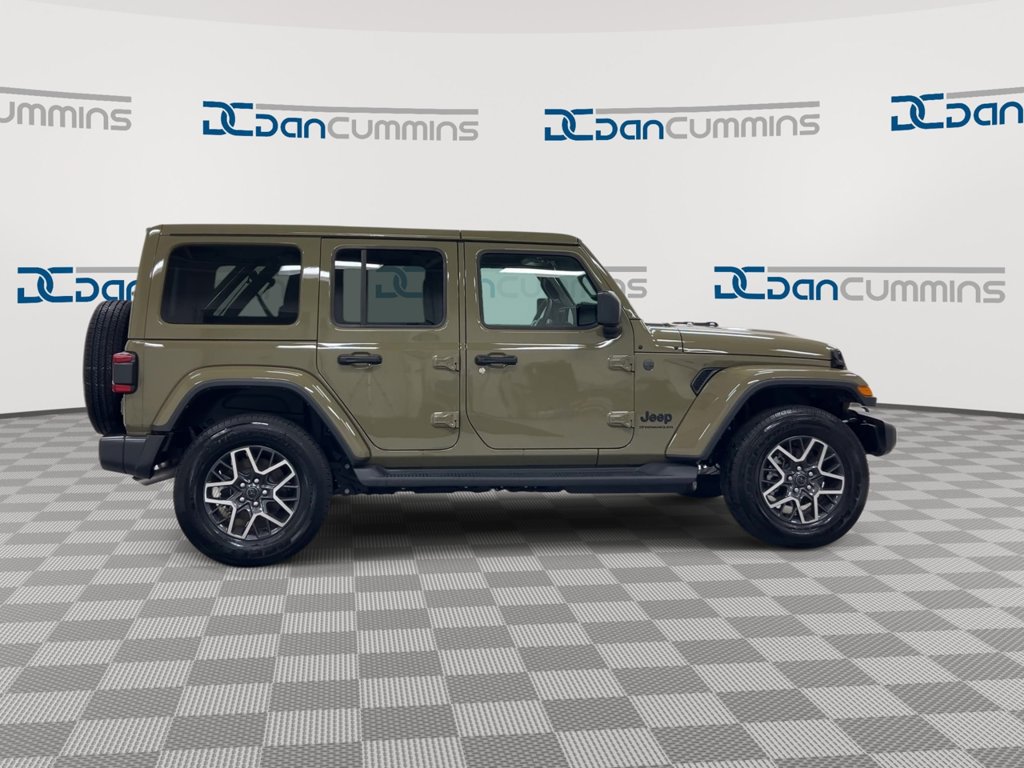 New 2026 Jeep Wrangler Unlimited Sahara AWD/4WD image 9