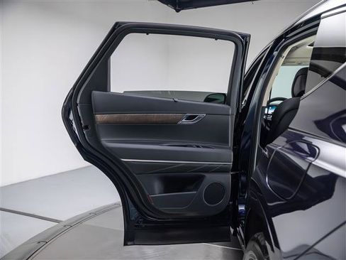 New 2026 Genesis GV80 2.5T Select AWD/4WD image 31