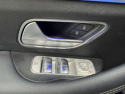 Used 2024 Mercedes-Benz GLE 350 4MATIC image 36