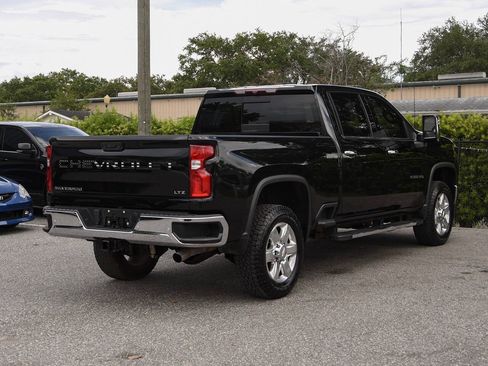 Used 2022 Chevrolet Silverado 2500 LTZ w/ LTZ Plus Package AWD/4WD image 6