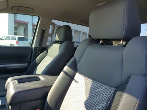 Used 2018 Toyota Tundra SR5 w/ SR5 Upgrade Package image 23