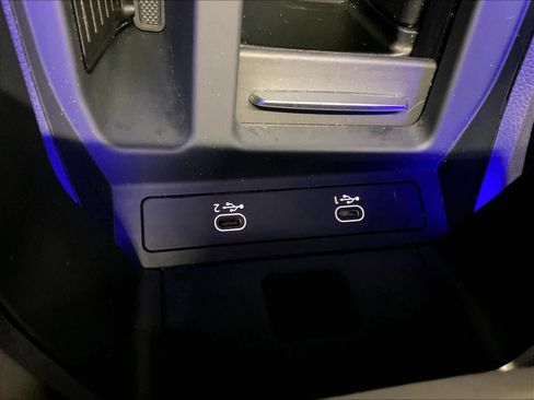 Used 2023 Audi e-tron Chronos w/ Chronos Package image 33