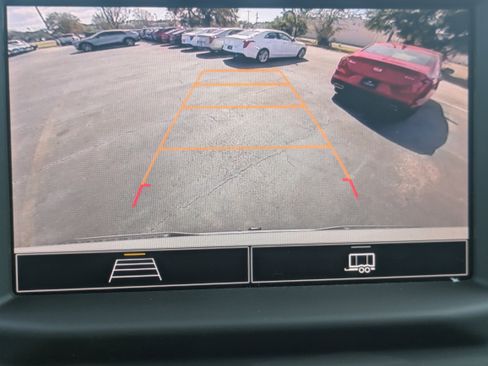 Used 2025 Chevrolet Silverado 1500 Custom image 11