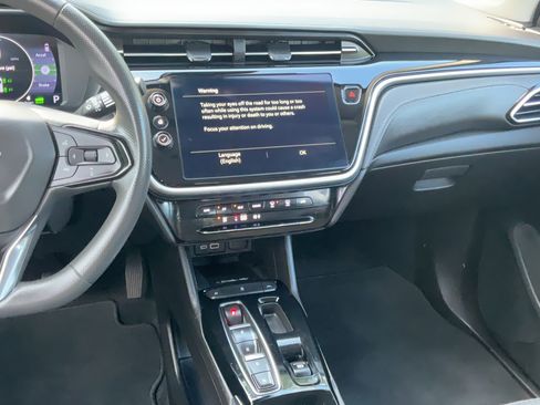 Certified 2023 Chevrolet Bolt EUV LT w/ Driver Confidence Package FWD image 16