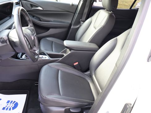 Used 2024 Buick Encore GX Sport Touring image 40
