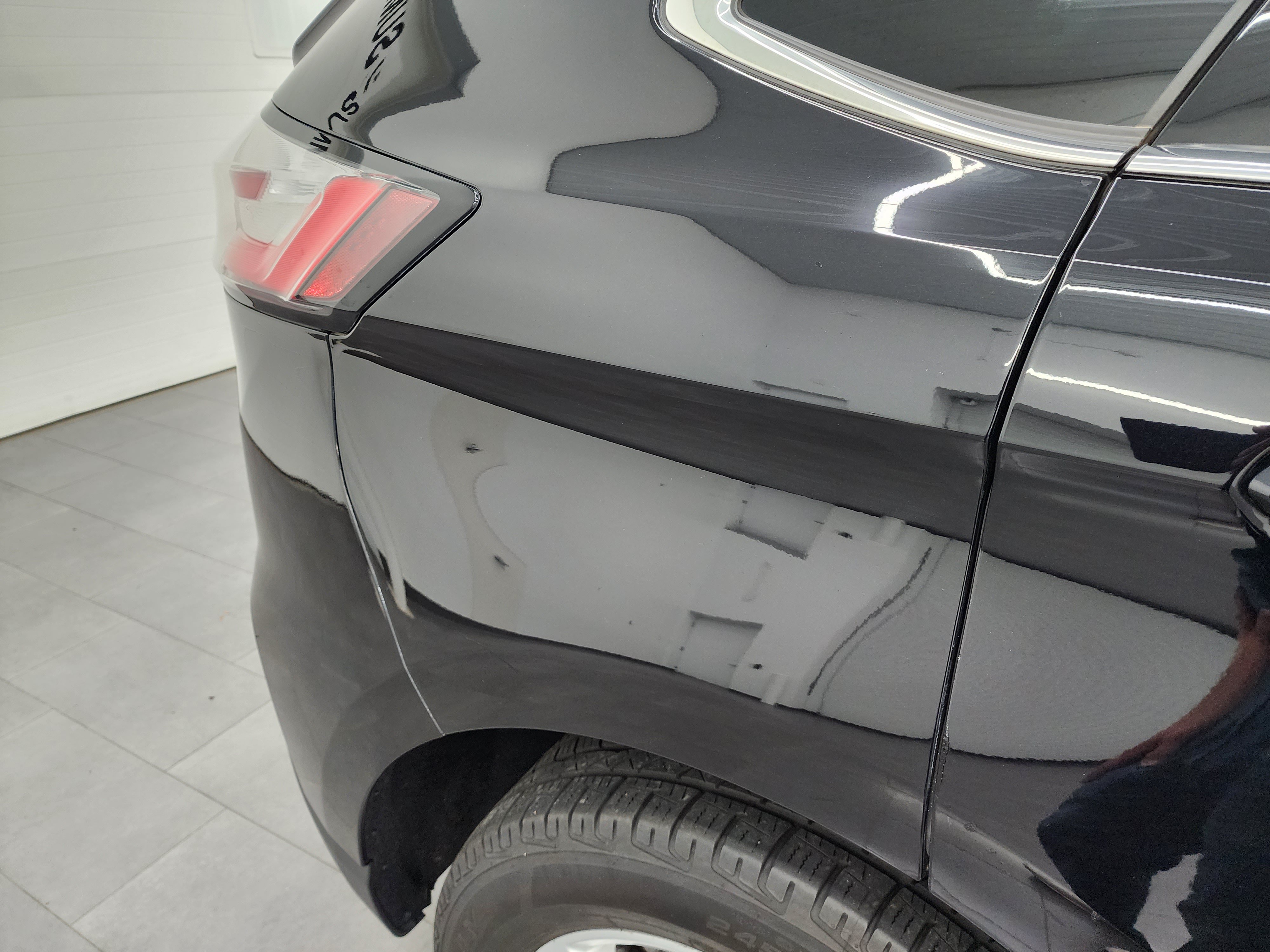Used 2024 Ford Edge SEL AWD/4WD image 26