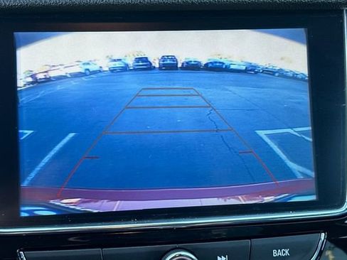 Used 2020 Buick Encore Preferred w/ Safety Package image 21