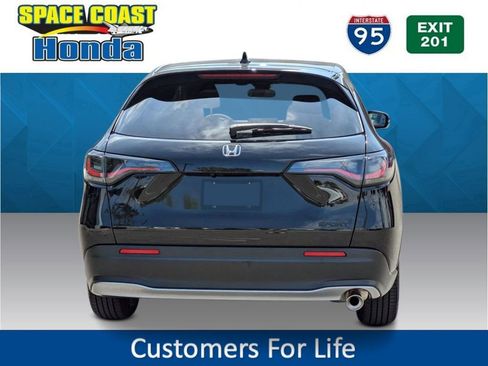New 2026 Honda HR-V Sport image 3