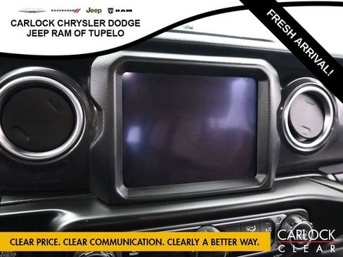 Used 2021 Jeep Wrangler Unlimited Rubicon w/ Trailer Tow Package image 23