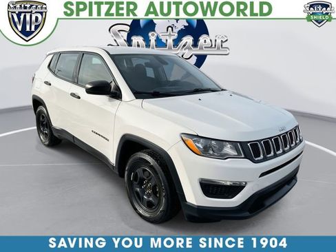 Used 2018 Jeep Compass Sport image 1