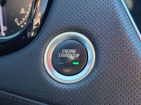 Used 2021 Cadillac XT6 Luxury image 36