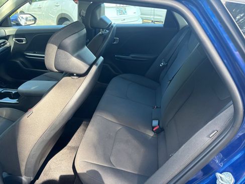 Used 2026 Kia K4 FWD image 25