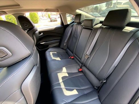 Used 2025 Acura TLX w/ Technology Package image 20