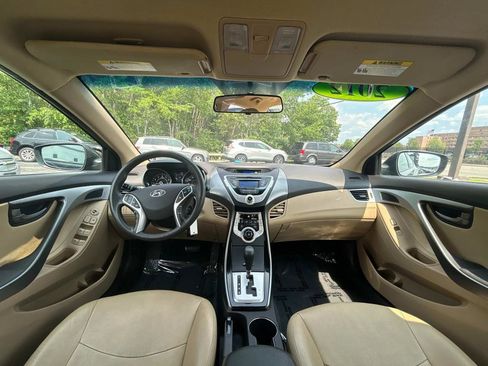 Used 2012 Hyundai Elantra GLS w/ Preferred Pkg 3 image 11