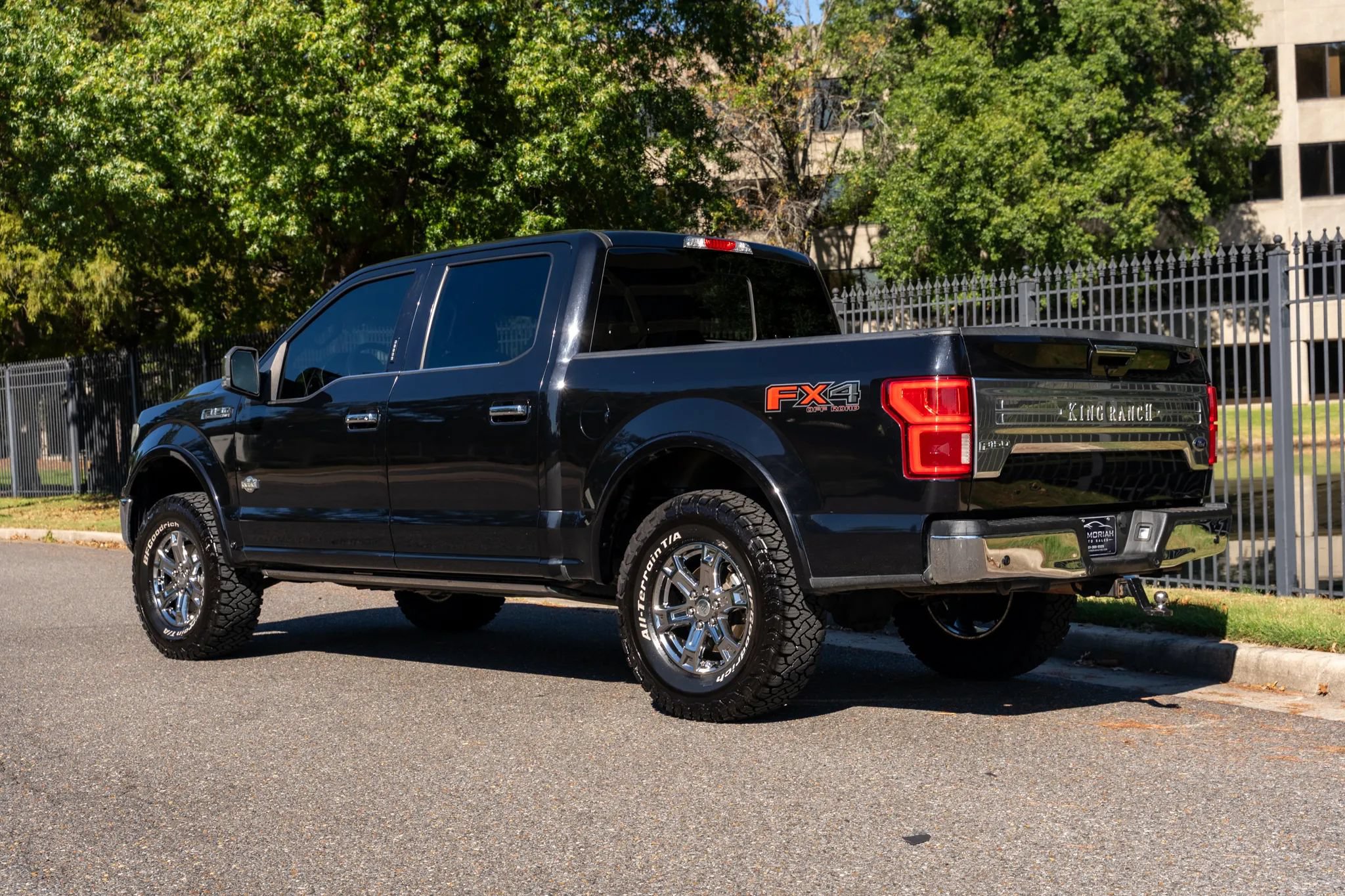 Used 2020 Ford F150 King Ranch w/ Equipment Group 601A Luxury AWD/4WD image 8
