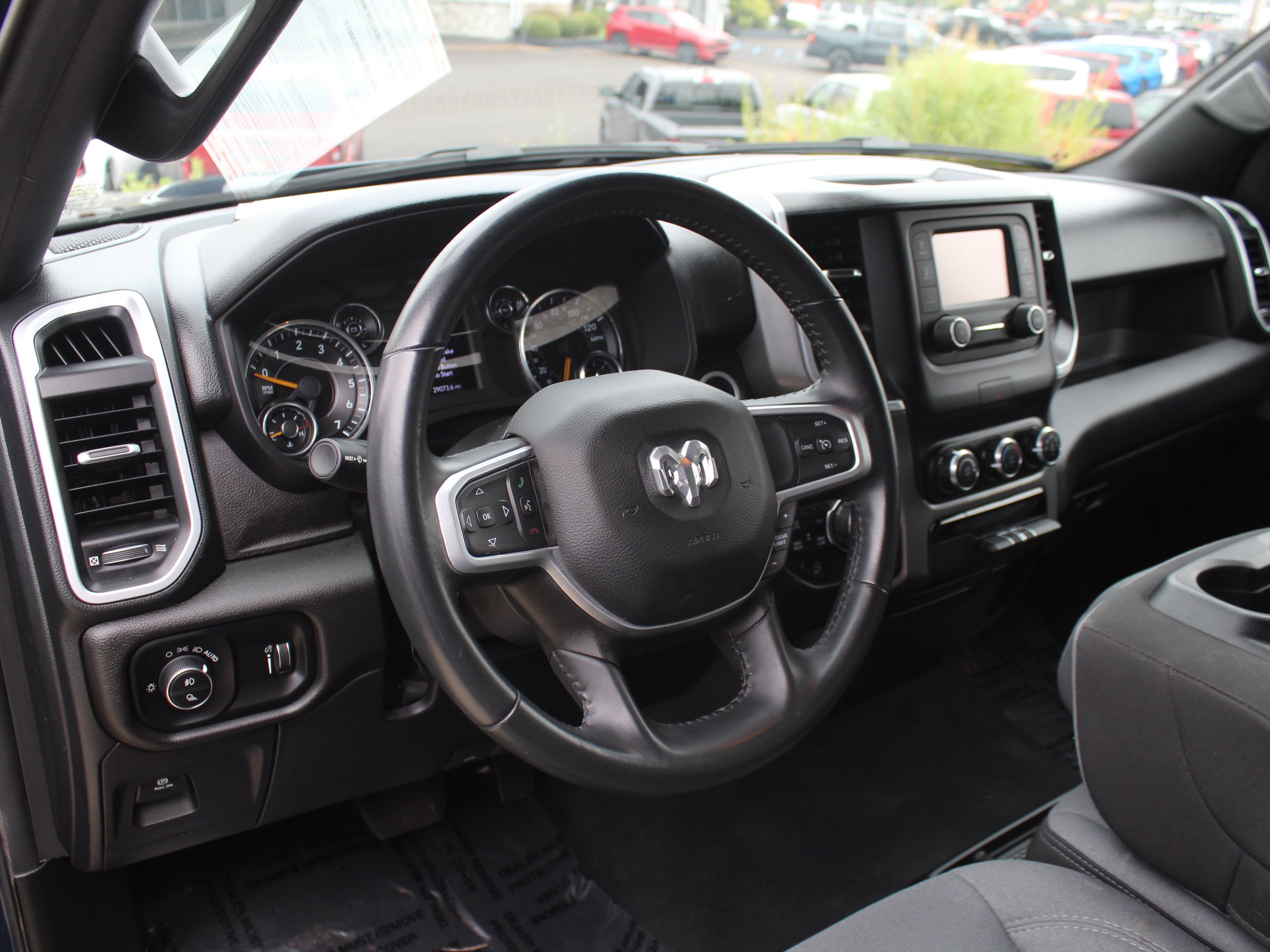 Used 2022 RAM 1500 Big Horn AWD/4WD image 14