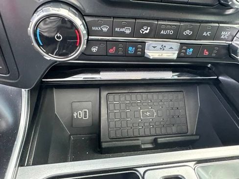 Used 2025 Ford F150 Raptor AWD/4WD image 30