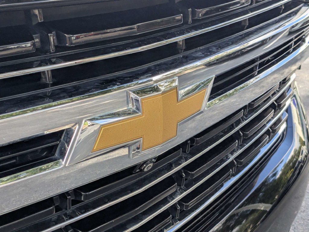 Used 2022 Chevrolet Tahoe LT w/ Luxury Package RWD image 10