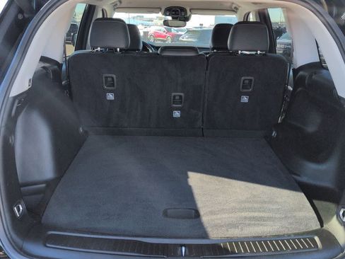 Used 2022 Jeep Grand Cherokee Limited image 32