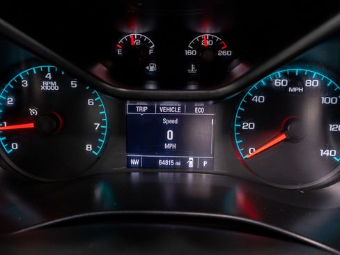 Used 2022 Chevrolet Colorado LT w/ Fleet Safety Package RWD image 28