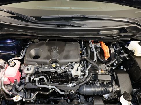 Used 2021 Toyota Sienna Platinum image 36