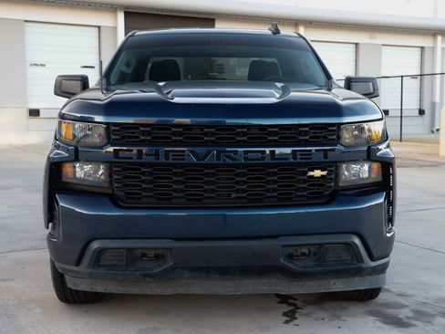 Used 2020 Chevrolet Silverado 1500 Custom w/ Custom Value Package image 22