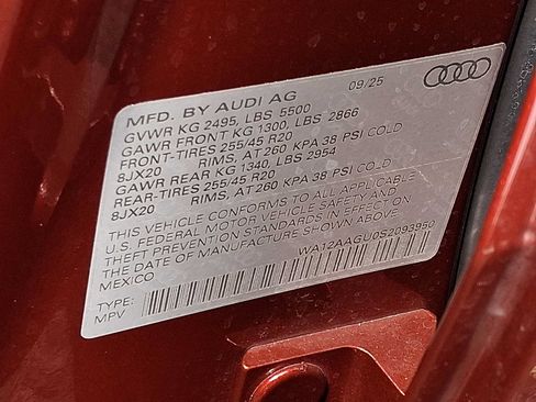 Used 2025 Audi Q5 Premium Plus AWD/4WD image 27