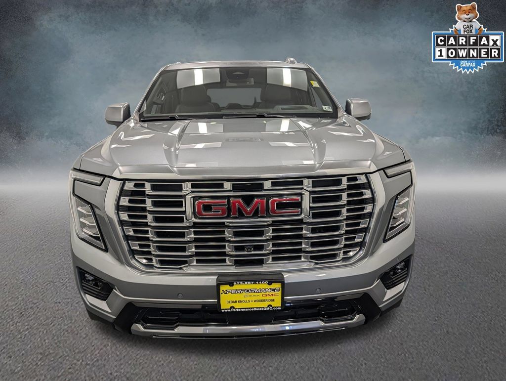 Used 2025 GMC Yukon Denali w/ Sun & Power Step Package AWD/4WD image 2
