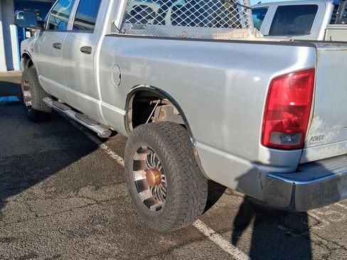 Used 2006 Dodge Ram 2500 Truck Laramie w/ Trailer Tow Group image 2