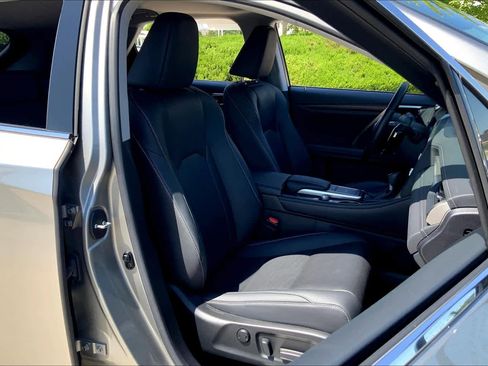 Used 2022 Lexus RX 350 FWD w/ Premium Package image 8