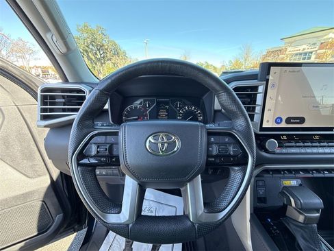 Used 2023 Toyota Tundra Limited image 14