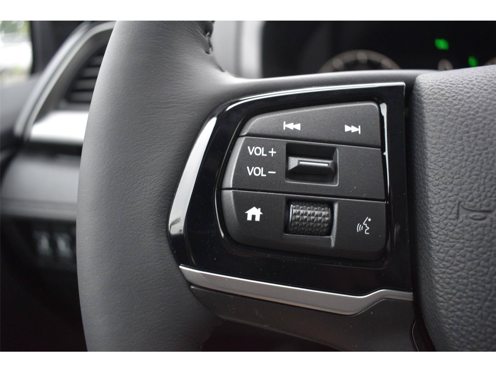 New 2027 Honda Odyssey Touring image 12