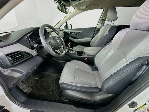 Used 2025 Subaru Outback Premium w/ Popular Package #1A image 28