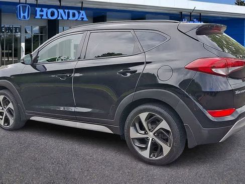 Used 2017 Hyundai Tucson Value AWD/4WD image 6