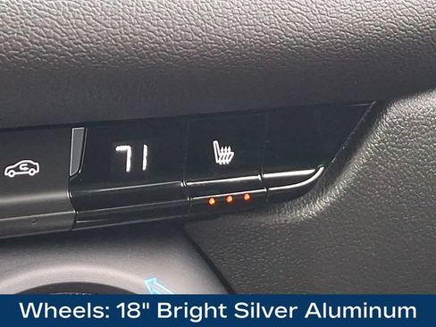 Used 2020 Chevrolet Blazer LT AWD/4WD image 15