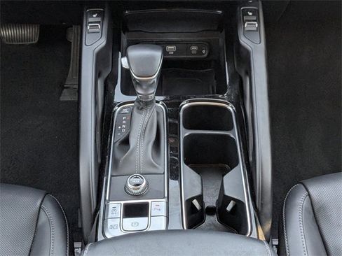 Certified 2025 Kia Telluride S image 25