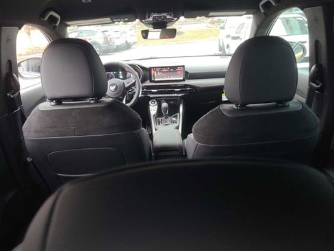 New 2024 Dodge Hornet R/T image 9