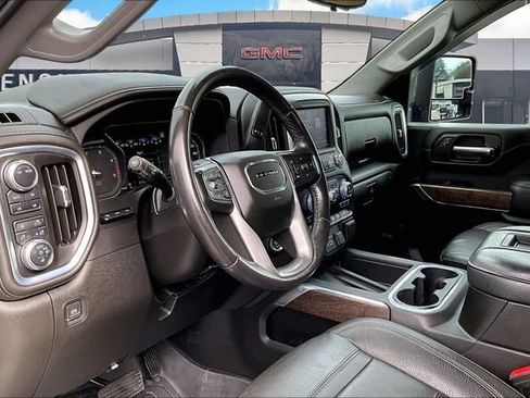 Used 2022 GMC Sierra 2500 Denali w/ Denali Ultimate Package image 12