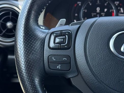 Used 2024 Lexus IS 500 RWD image 10