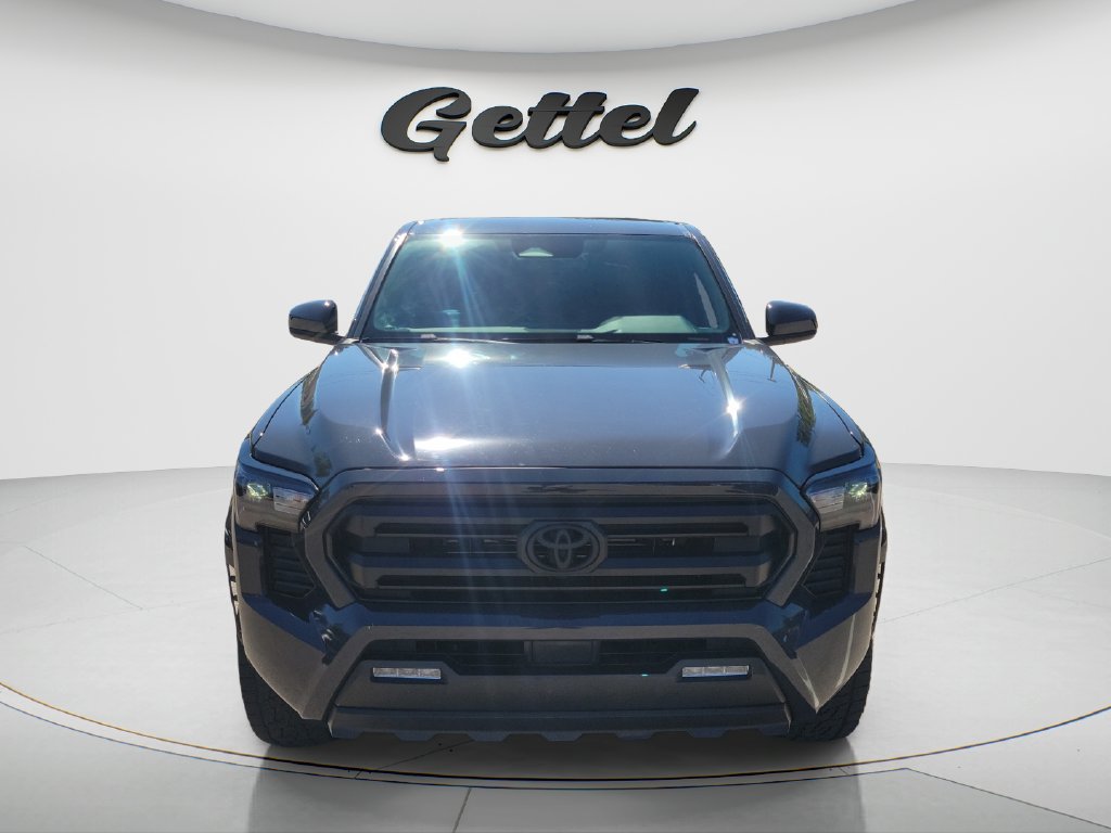 Used 2025 Toyota Tacoma SR5 RWD image 2