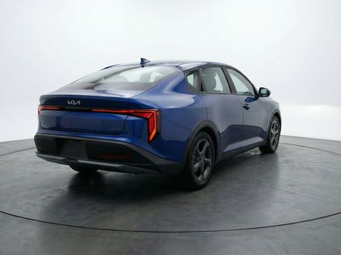 Used 2025 Kia K4 FWD image 9